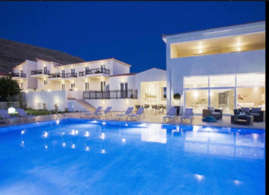 Ammos Suites Platí Kültér fotó